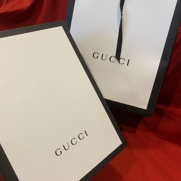 Gucci Mini Marmont Crossbody bag - Picture 5 of 16